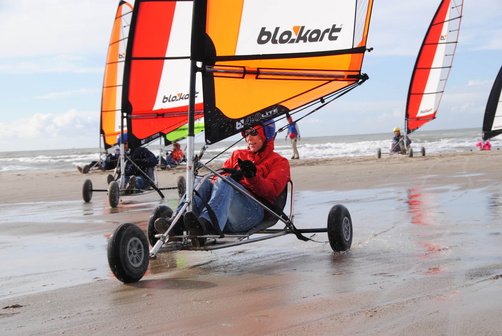 SUP (Stand-Up Paddleboarding)